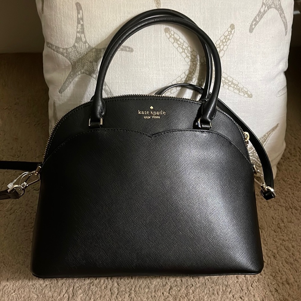 Kate spade scallop front hand bag or crossbody